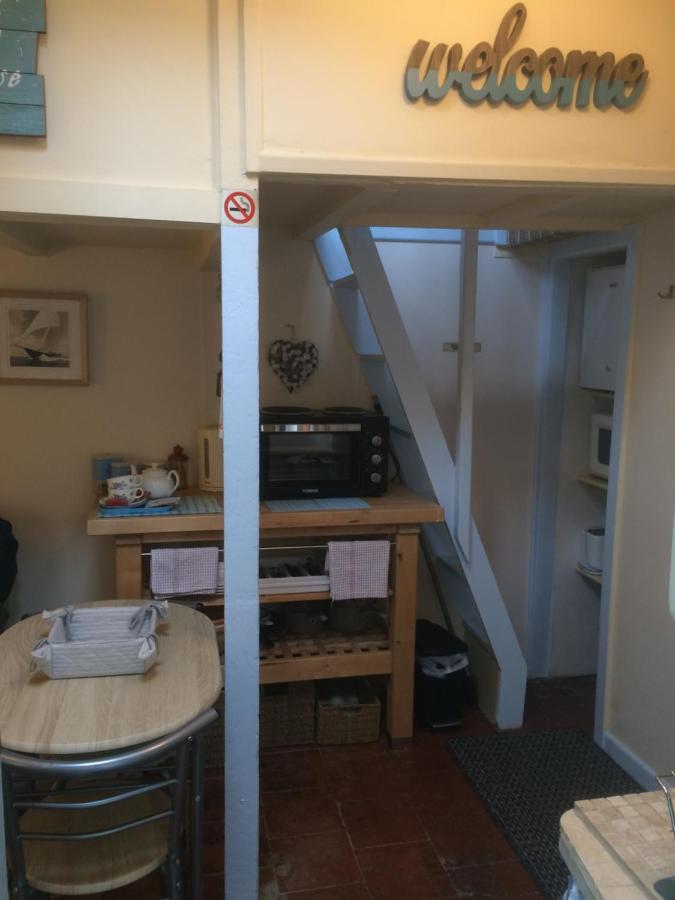Bwthyn Bach Fishermans Cottage Barmouth Eksteriør bilde